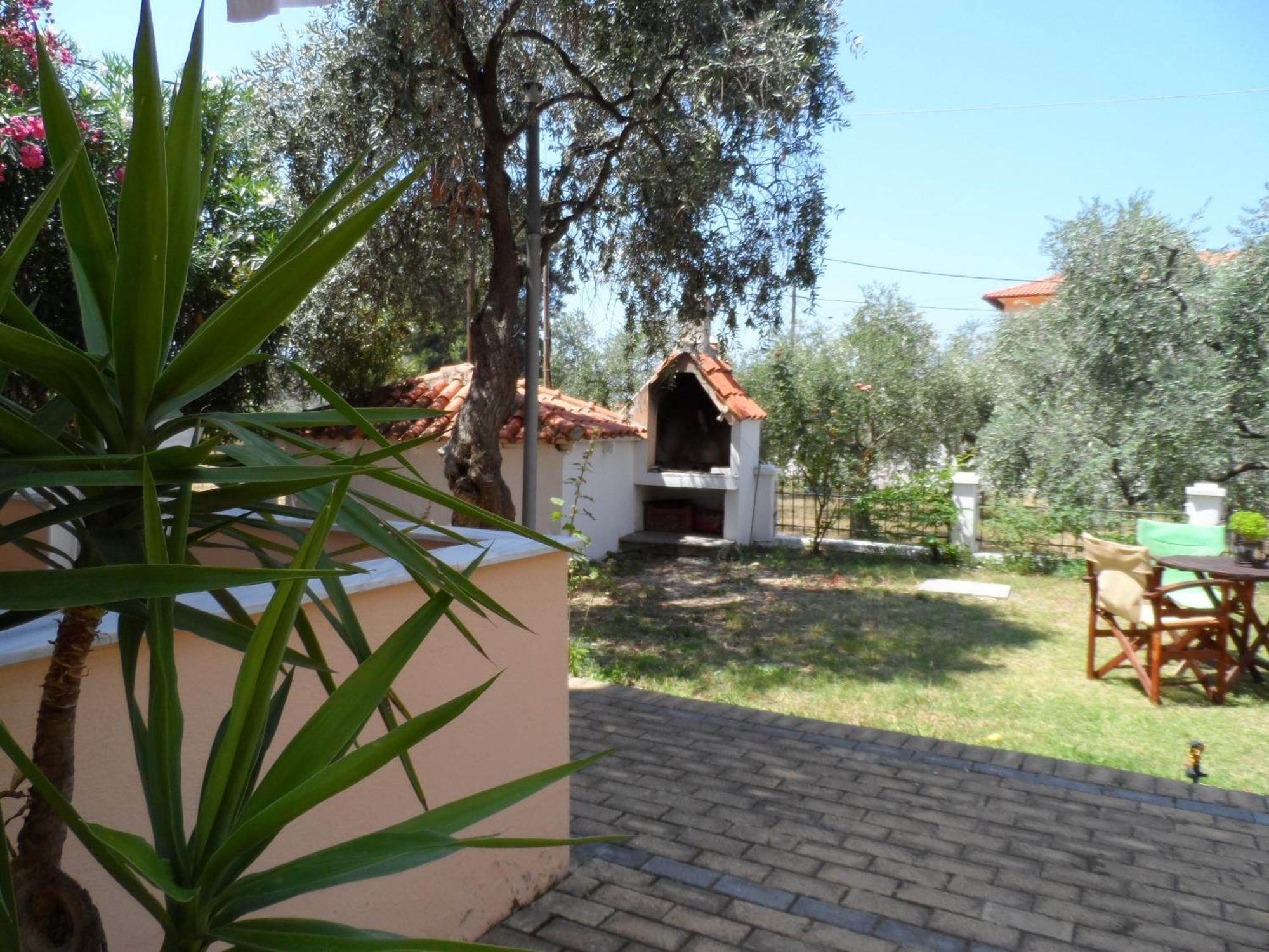 Aparthotel Amarilia Skala Rachoni  Exterior foto