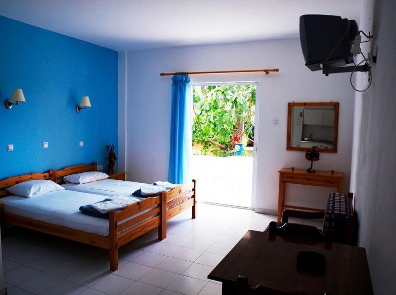 Aparthotel Amarilia Skala Rachoni  Habitación foto