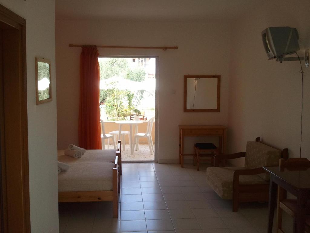 Aparthotel Amarilia Skala Rachoni  Exterior foto